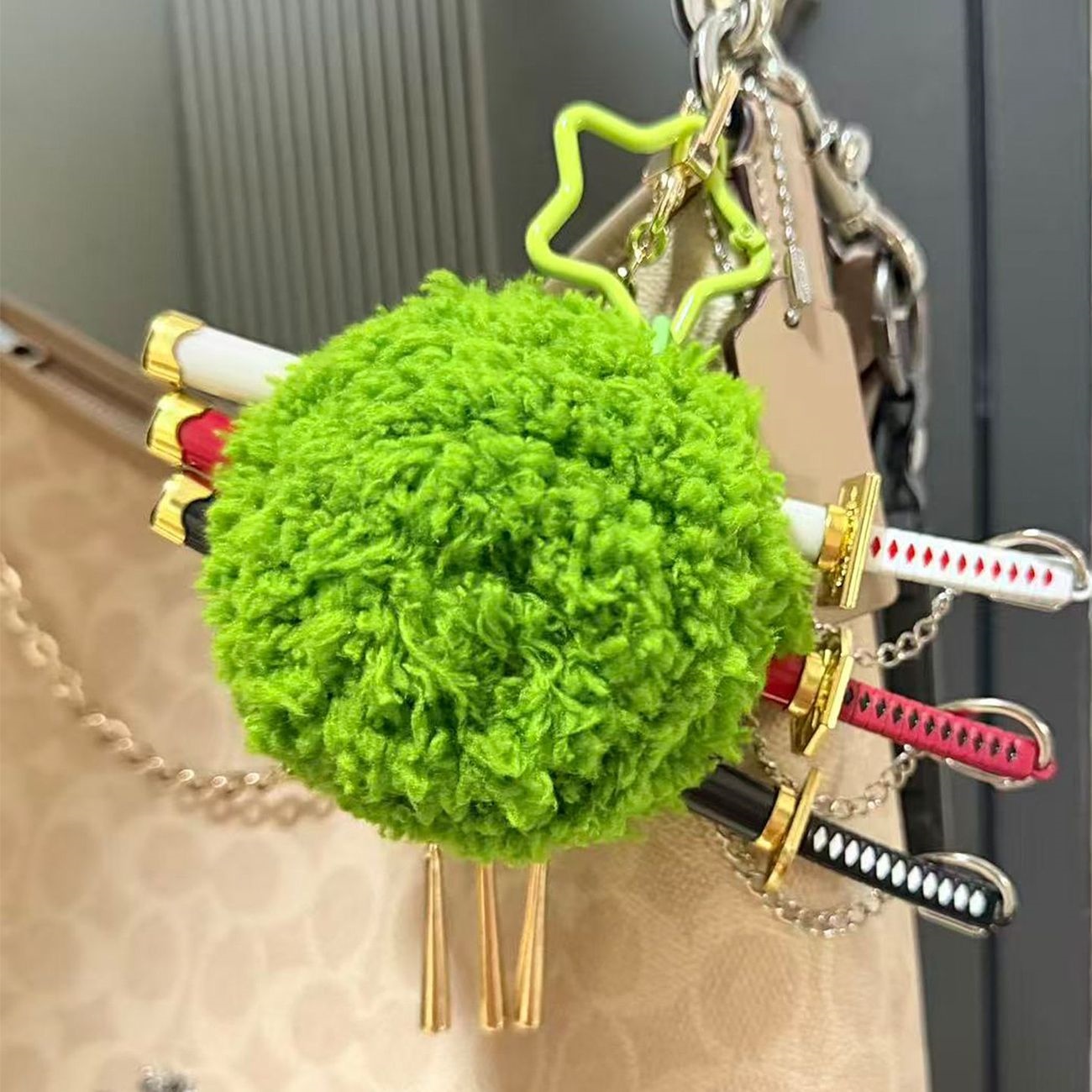 ワンピース 10cm ゾロ ぬいぐるみ バックパック キーホ - Seaweed Snack のレビューと価格