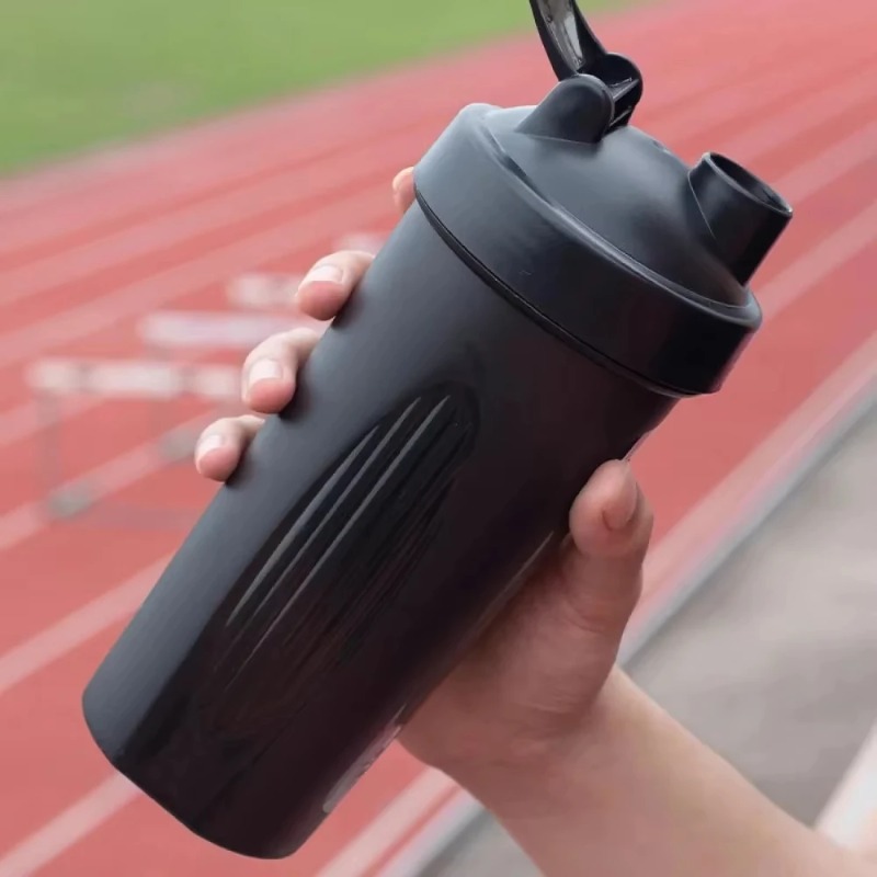 600ml シェイカーボトル 20 オンス プロテインシェイ - Protein Bar のレビューと価格